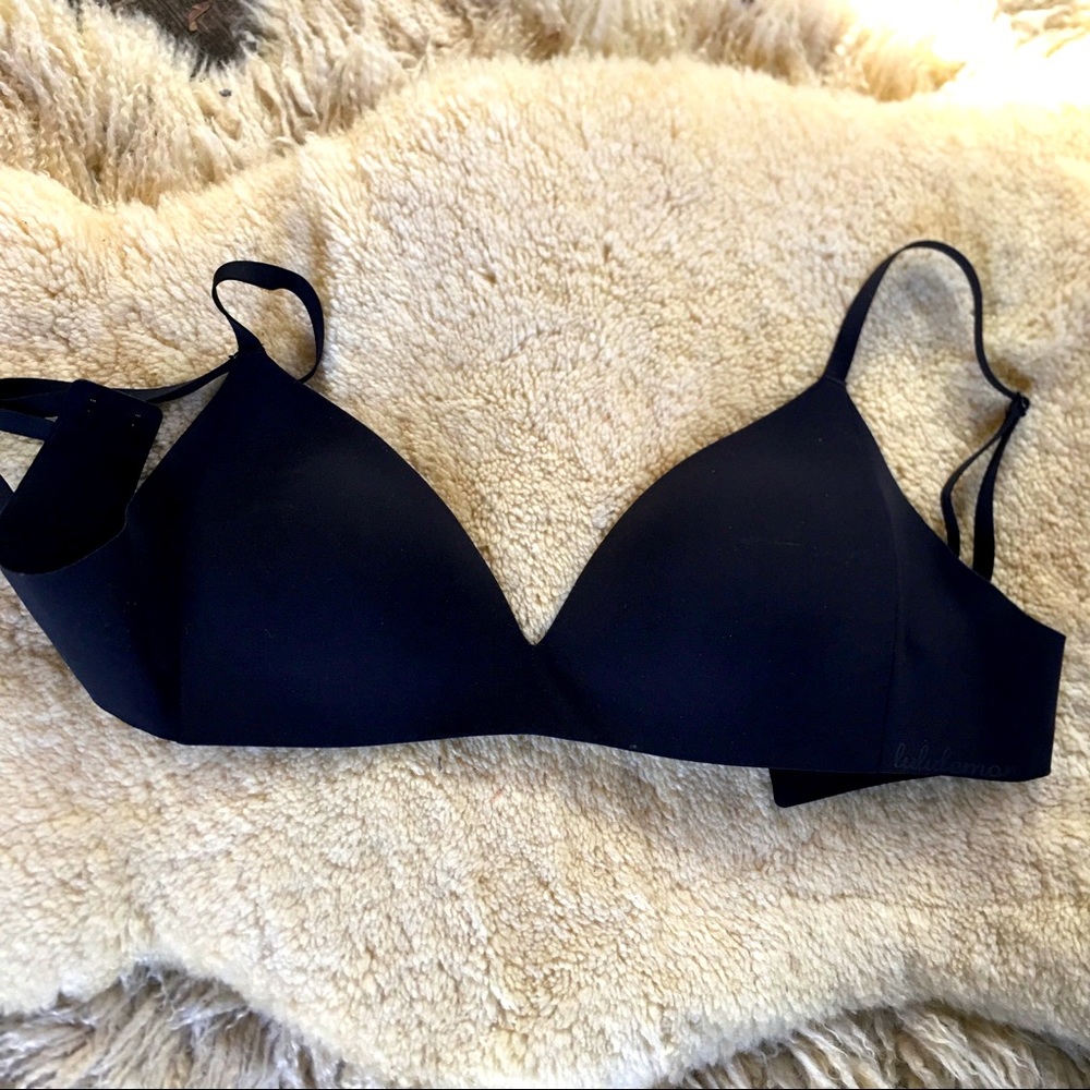 Lululemon bra 34c black (Take Shape)